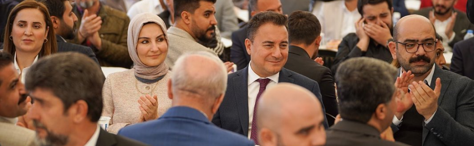 Ali Babacan: ‘Hem maliyetleri hem de fiyatları aşağı çekmenin yolu sis..